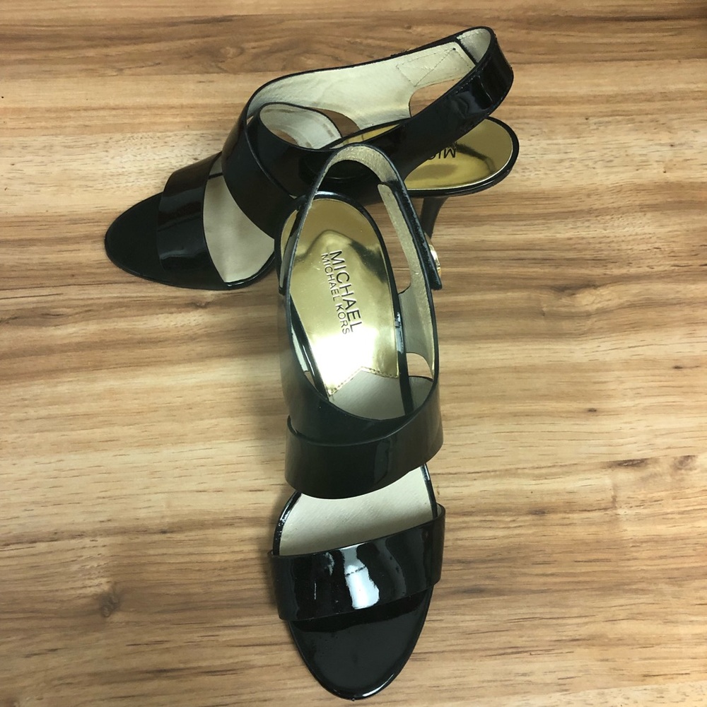Michael Kors High Heels Velcro Patent Sandals